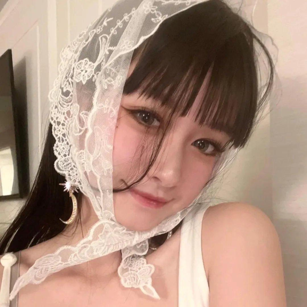 10号舱里的女人